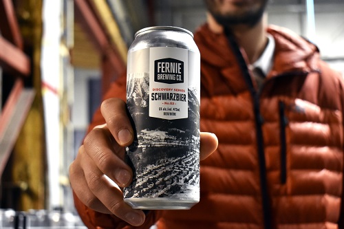 A can of Schwarzbier with a photo of Fernie on it